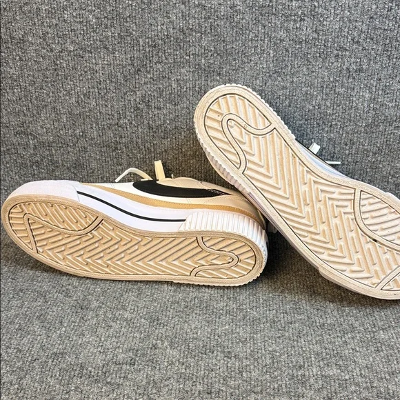 Nike Women's White Black Gold Platform Sneakers - Picture 9 of 11